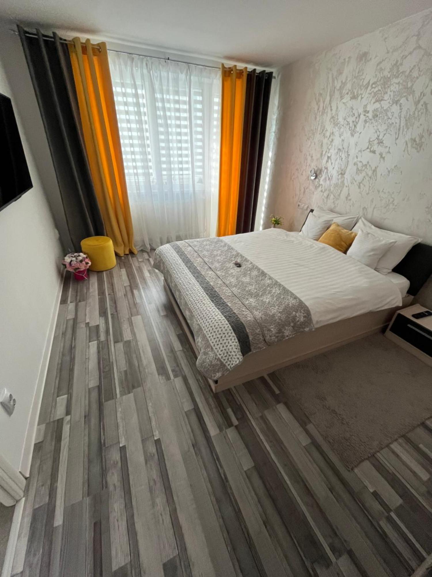 Luxury Apartment 锡比乌 外观 照片