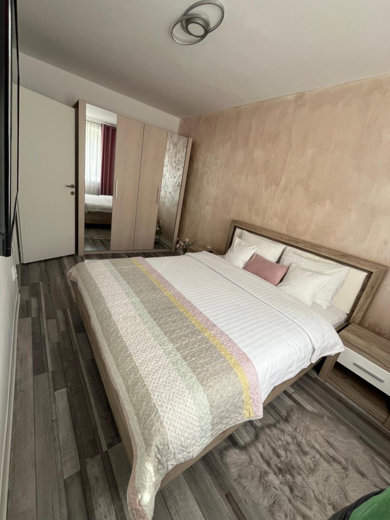 Luxury Apartment 锡比乌 外观 照片